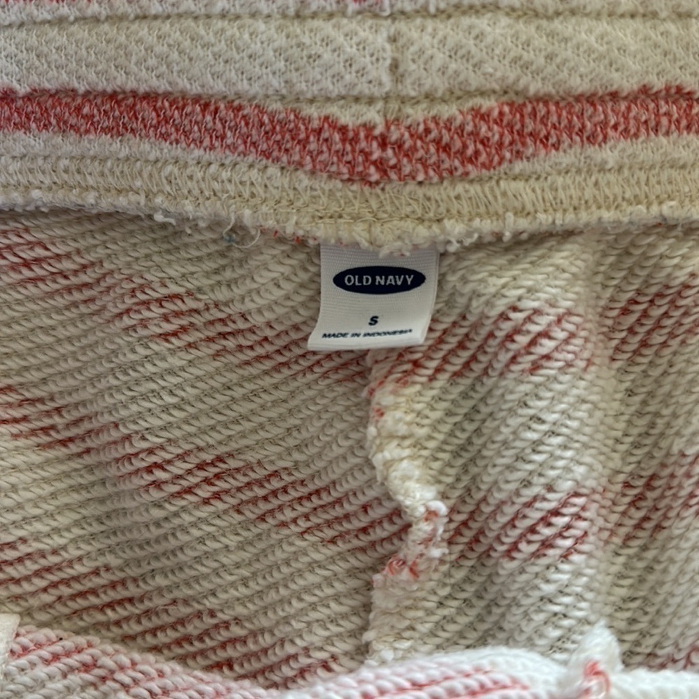 Lot of beachy shorts, preloved-gently used condition - Picture 7 of 7